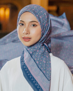 ODESA SCARF – Aurelia Noir Series