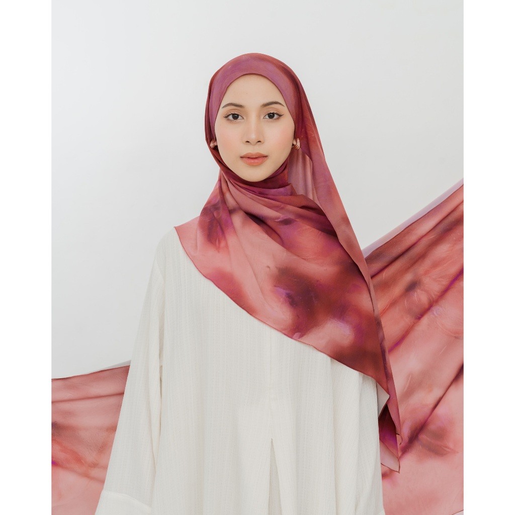 ODESA SCARF Rosella Florescent 185x72 cm - Image 8